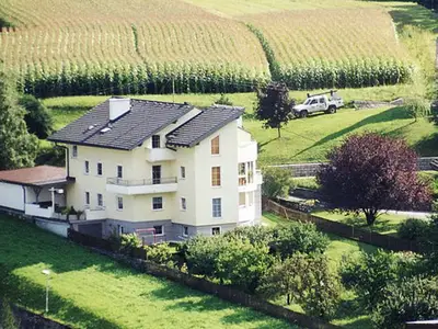 Ferienwohnung für 5 Personen (55 m²) in Arzl im Pitztal 1/10