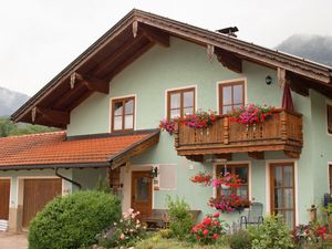 72284-Ferienwohnung-5-Aschau im Chiemgau-300x225-3