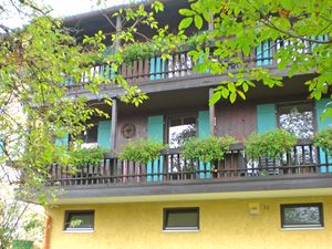 1672528-Ferienwohnung-3-Aschau im Chiemgau-300x225-5