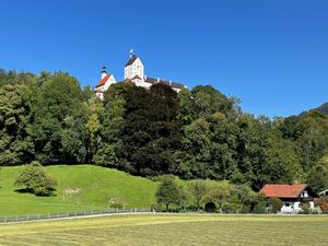 Blick auf Schloss Hohenaschau