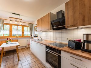 272171-Ferienwohnung-2-Aschau im Chiemgau-300x225-4