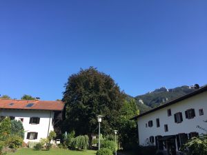 2504621-Ferienwohnung-4-Aschau im Chiemgau-300x225-1