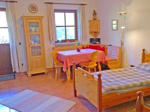 22405909-Ferienwohnung-2-Aschau im Chiemgau-300x225-4