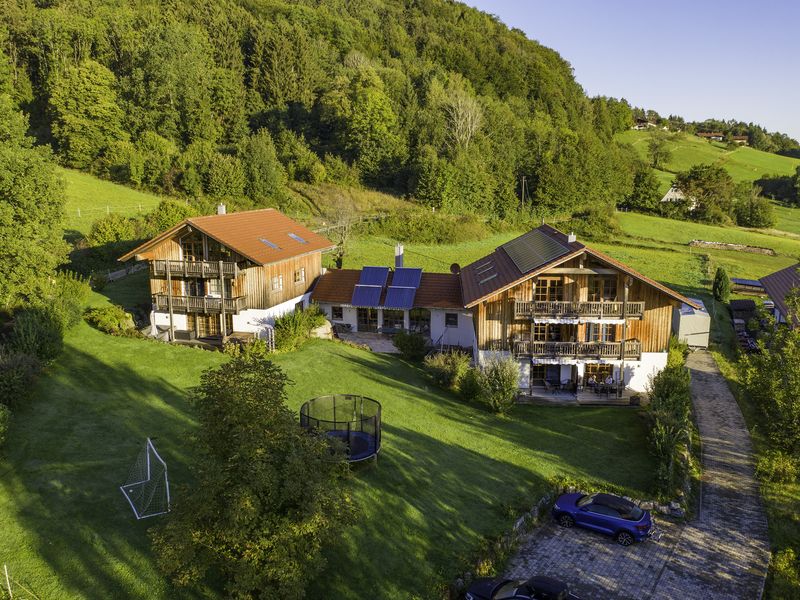 2166143-Ferienwohnung-6-Aschau im Chiemgau-800x600-1