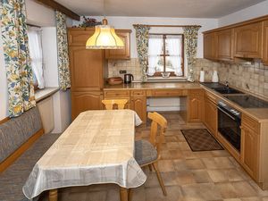 22069371-Ferienwohnung-4-Aschau im Chiemgau-300x225-3