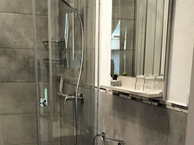 Badezimmer Dusche/WC