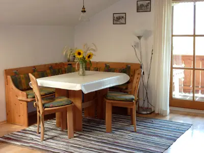 Wohnraum mit Essecke