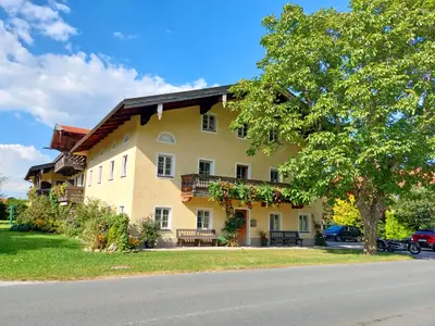 Bauernhof Landsamer Hausansicht
