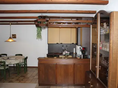 Wohnraum mit offener Küche