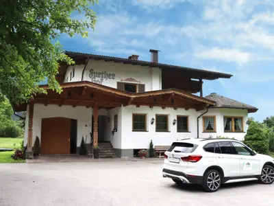 Außenseite Ferienhaus [Sommer]