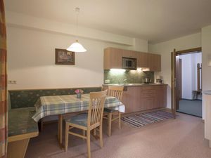 23948684-Ferienwohnung-6-Aschau im Zillertal-300x225-3