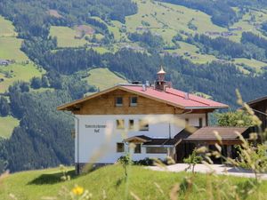 Ferienwohnung für 7 Personen (100 m²) in Aschau im Zillertal