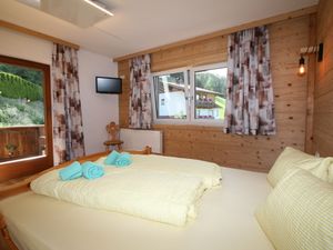 23854800-Ferienwohnung-8-Aschau im Zillertal-300x225-3