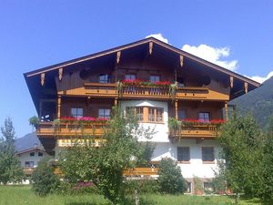 24018005-Ferienwohnung-9-Aschau im Zillertal-300x225-2