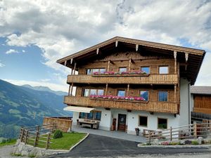 Ferienwohnung für 9 Personen (100 m&sup2;) in Aschau im Zillertal