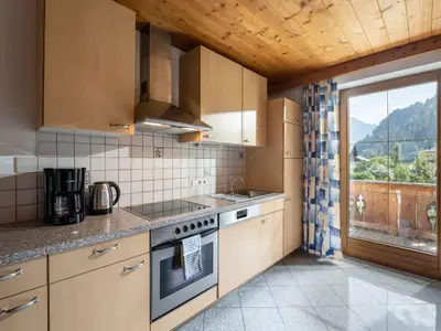 Haus_Ascher_Gruber_Rumerweg_3_Aschau_Wohnkueche_2