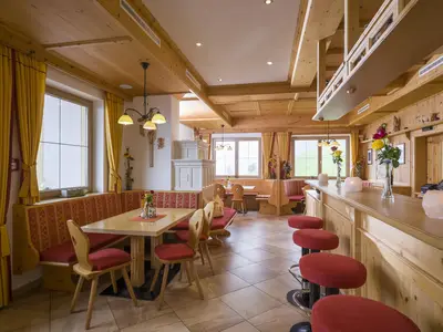 GAsthof_Talblick_Koglstrasse_6_Aschau_Gaststube_1