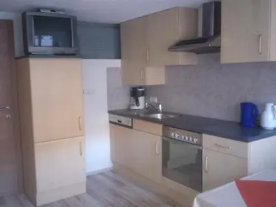 Zillertal-Aschau-Ferienwohnung-Haus-Holaus-KücheEG