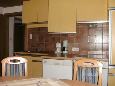 Zillertal-Aschau-Ferienwohnung-Haus-Holaus-KücheOG