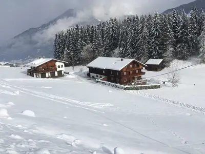 Ferienwohnung für 6 Personen (95 m²) in Aschau im Zillertal 2/10