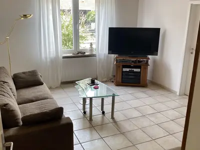 Das Wohnzimmer mit TV