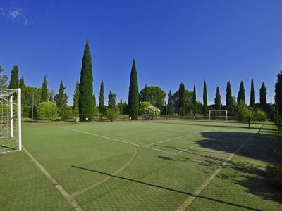 Der gemeinsame Tennisplatz