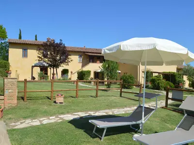 Ferienwohnung für 6 Personen (85 m²) in Asciano 10/10
