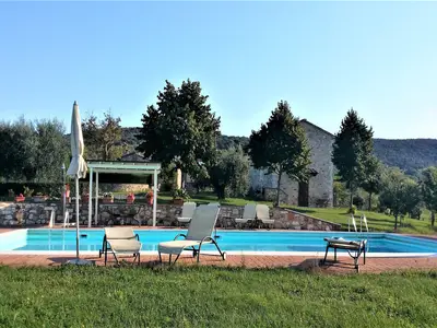 PoolOfHouse