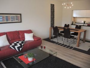 18726804-Ferienwohnung-4-Ascona-300x225-3