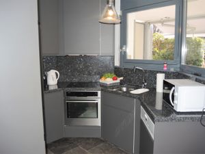 22091639-Ferienwohnung-2-Ascona-300x225-5