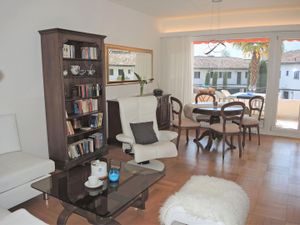 22472799-Ferienwohnung-4-Ascona-300x225-3