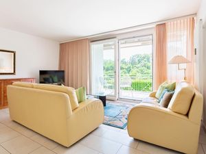 18547070-Ferienwohnung-2-Ascona-300x225-3