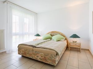 18547070-Ferienwohnung-2-Ascona-300x225-5