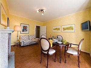 18727045-Ferienwohnung-4-Ascona-300x225-3