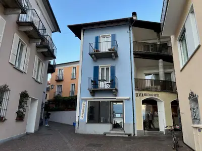Cà dal Dolz ist das blaue Haus auf 2 Etagen. 