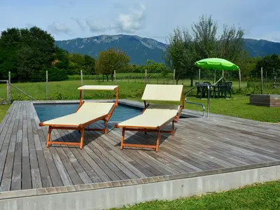 PoolOfHouse