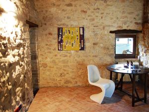 18289943-Ferienwohnung-5-Assisi-300x225-4