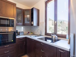 23745227-Ferienwohnung-4-Assisi-300x225-4