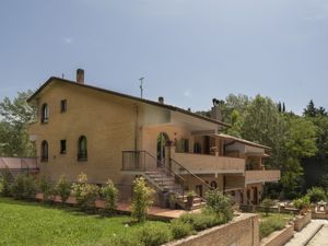 23867605-Ferienwohnung-3-Assisi-300x225-5