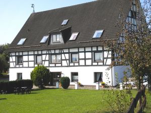 19341326-Ferienwohnung-2-Attendorn-300x225-1