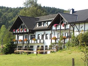 22776837-Ferienwohnung-3-Attendorn-300x225-0