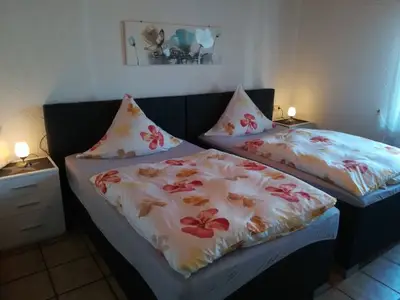 Schlafzimmer Wohnung 1