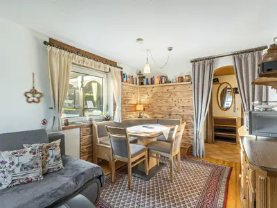 Photo, INSIDE, OUTSIDE