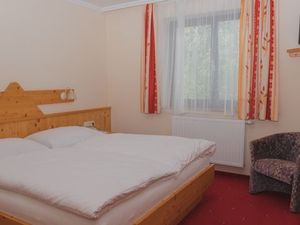 18590860-Ferienwohnung-2-Attersee-300x225-5