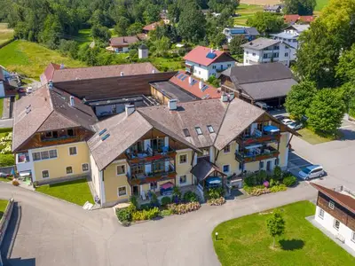 Ferienwohnung für 5 Personen (60 m²) in Weyregg am Attersee 3/10