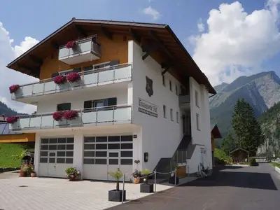 Ferienwohnung für 4 Personen (60 m²) in Au im Bregenzerwald 1/10
