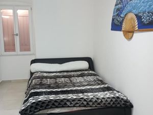 23986309-Ferienwohnung-2-Aubenas-300x225-3