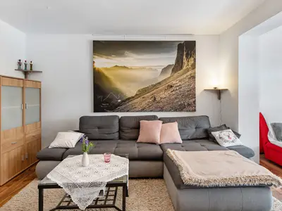 Photo, INSIDE, OUTSIDE