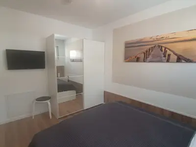 Schlafzimmer Maya Groß