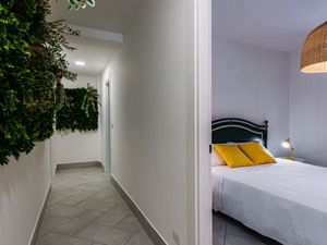 24034106-Ferienwohnung-6-Augusta-300x225-3